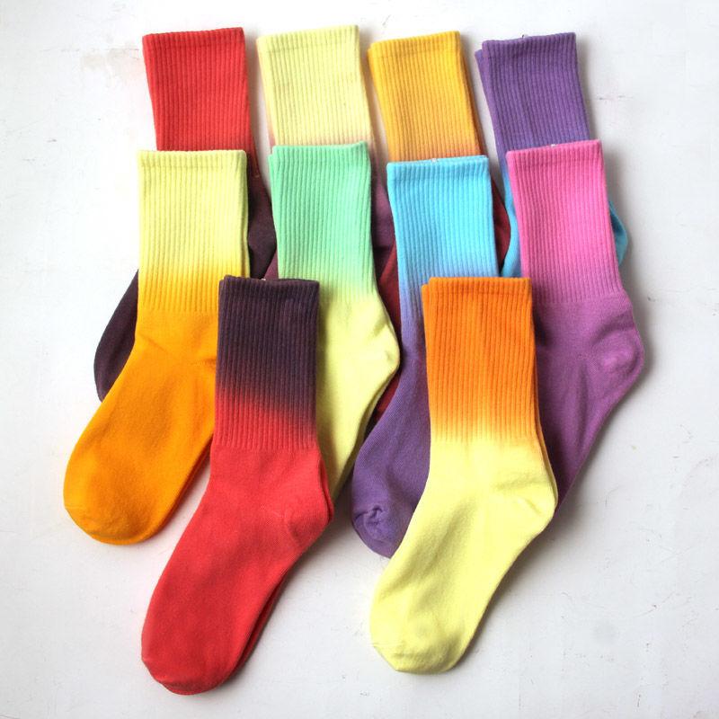 

Men's Socks Colorful Gradient Tie-Dye Men Women Sports Fashion Trend Skateboard Candy Color Girl Cute Sweet Cotton GiftsMen's