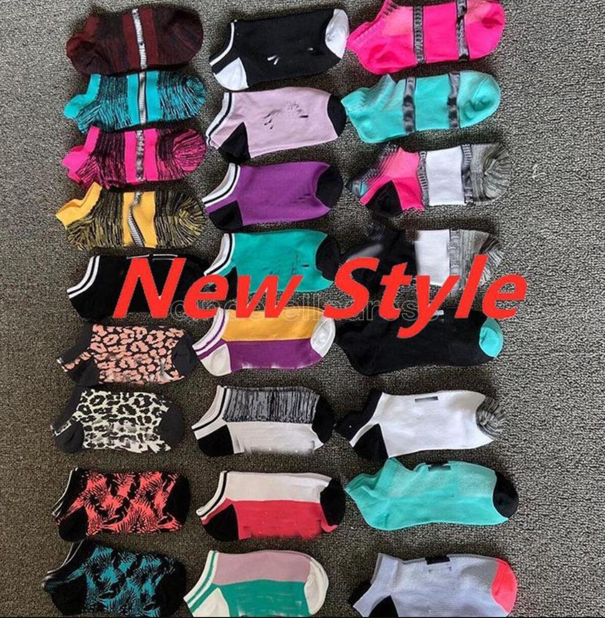 

DHL Free Pink Black Socks Adult Cotton Short Ankle Socks Sports Basketball Soccer Teenagers Cheerleader New Sytle Girls Women Sock with Tags F0811, Multi
