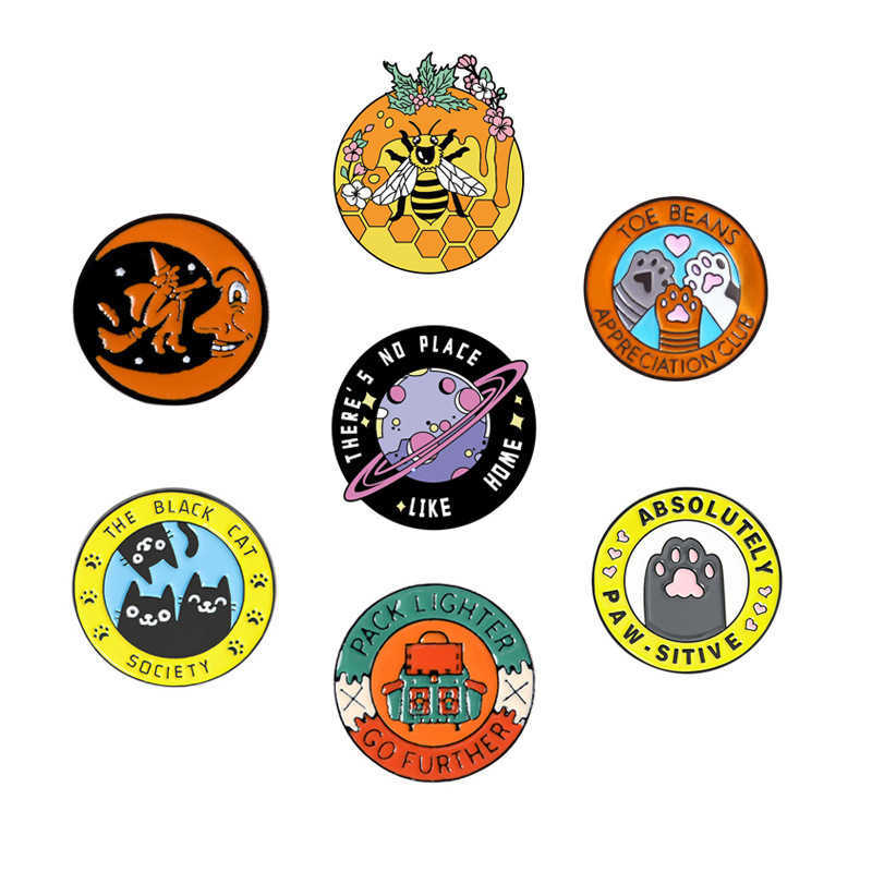

Round badge collection cat bee flower planet cartoon simple fashion geometric Brooch