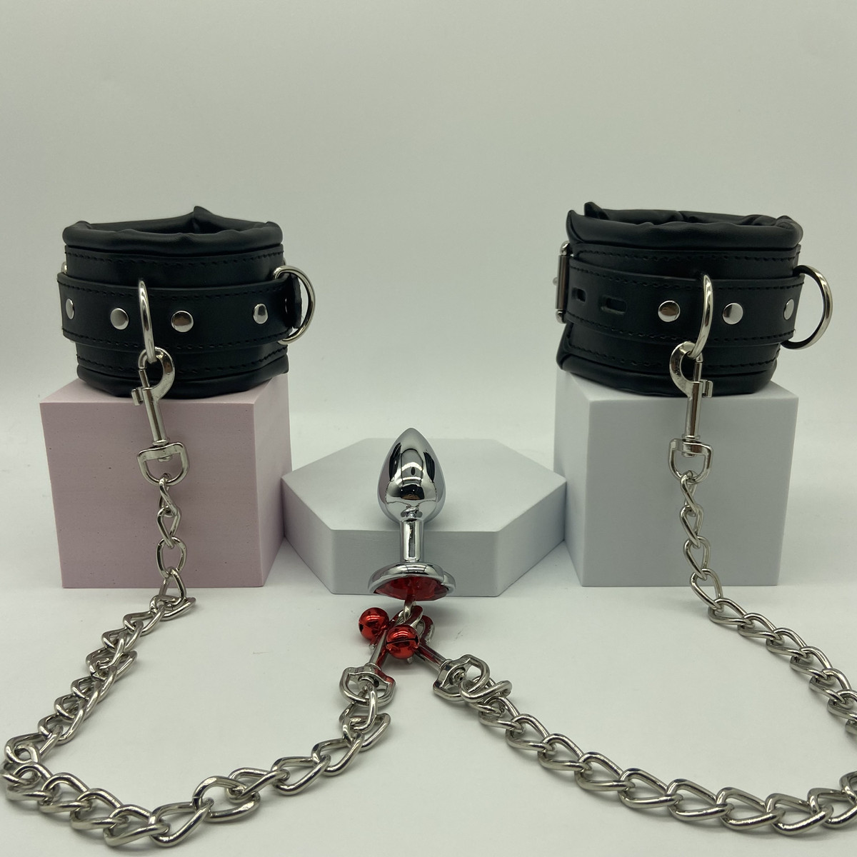 Adult SM Games Wrist to Anal Bondage Kit with Metal Chain Fetish Bdsm Tail Plug Handcuffs sexy Toys for Men Women Restraints