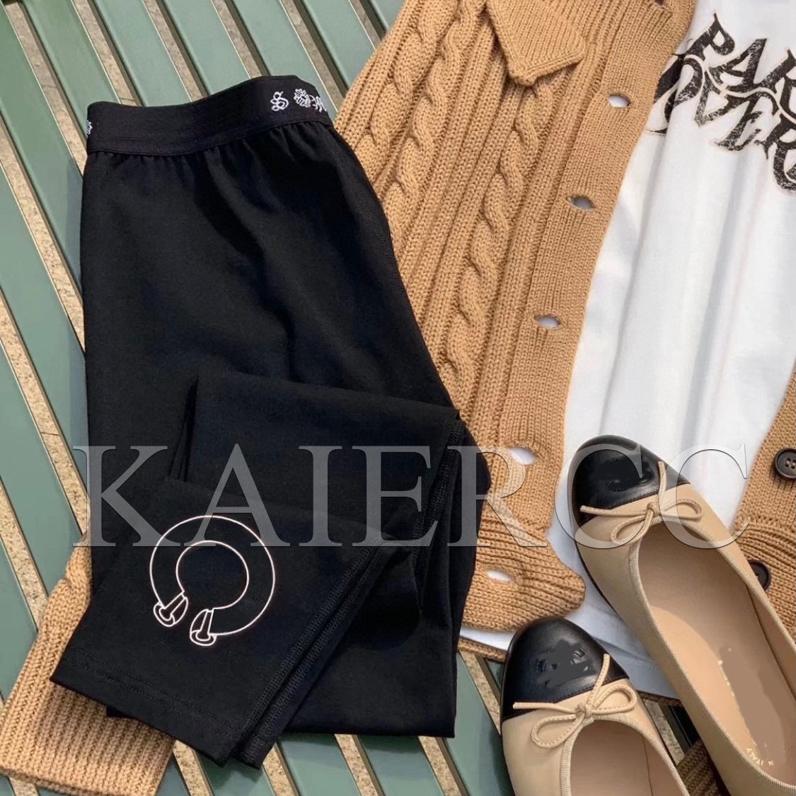 

Women leggings Luxurys Designers Yoga Outfits Sexy Legging Horseshoe High Waisted Yoga Pants Full Length Seamless Workout for Fittness Sports Gym, More styles and big order please contact
