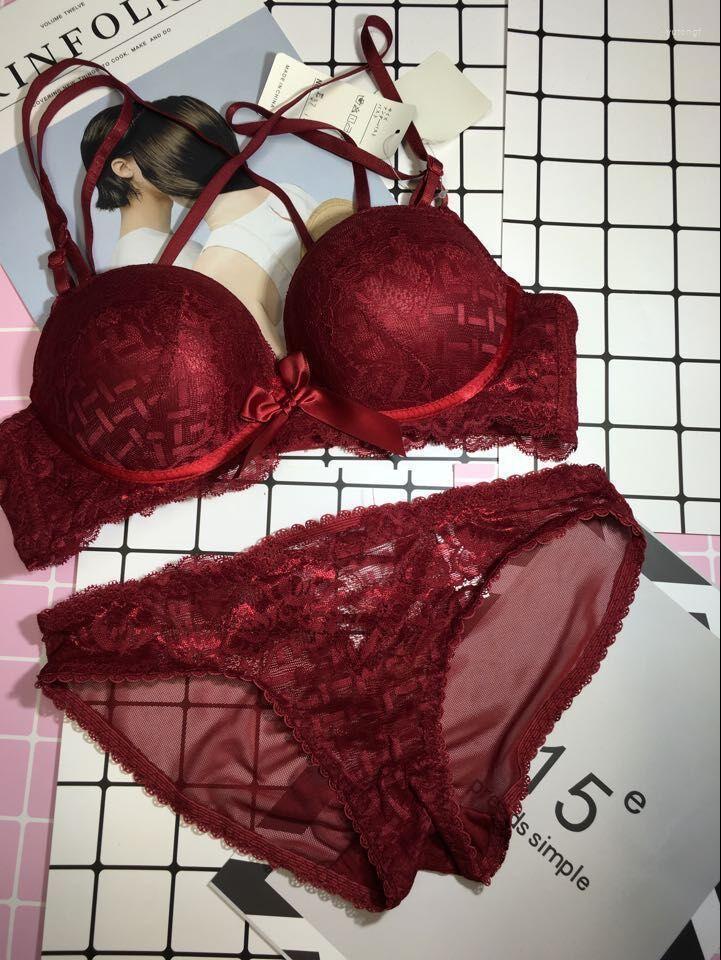 

Bras Sets E37 Lace Gather Together Beautiful Body Adjust Type Suit Sexy Wind Underwear, Black