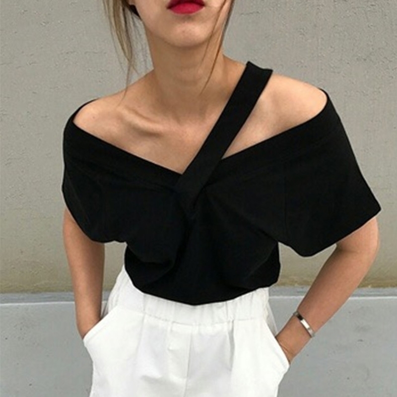 

summer black Vneck sling shortsleeved Tshirt womens Korean splice sexy fashion Tshirt wild white large size Tees Y200109