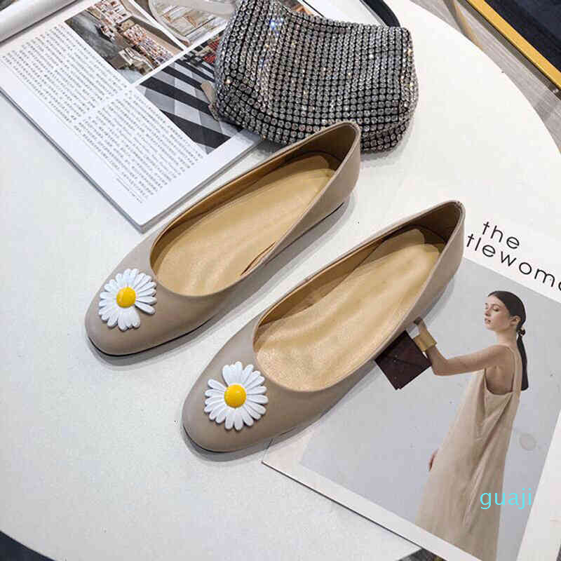 

Dress Shoes spring and autumn versatile round head flat bottom Daisy comfortable shallow mouth single shoe casual soft, Black