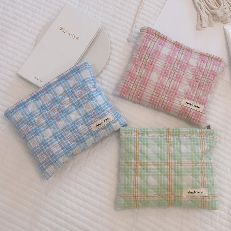 

Cosmetic Bags & Cases Small Quilted Plaid Women Bag Travel Makeup Organizer For Necesserie Comestics Beauty Clutch Case Pencil CaseCosmetic, Typeb