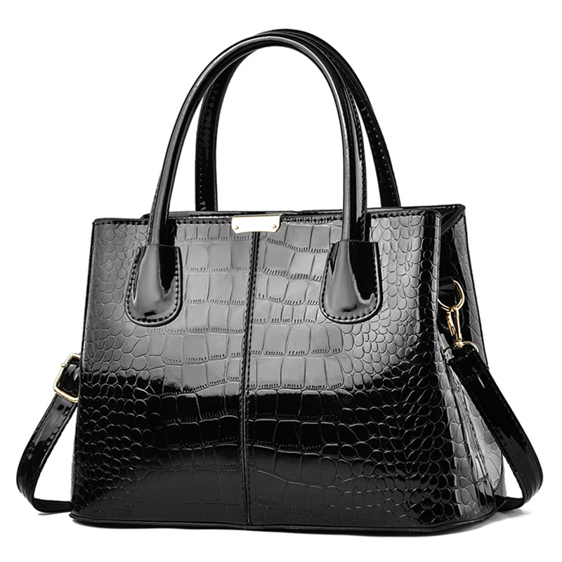 

PT luxury designer Shoulder Bag Handbag Tote Hobos women Bags Purse Wallets Letters Alligator Plain Hasp Handle Luxury High capacity black Handbags