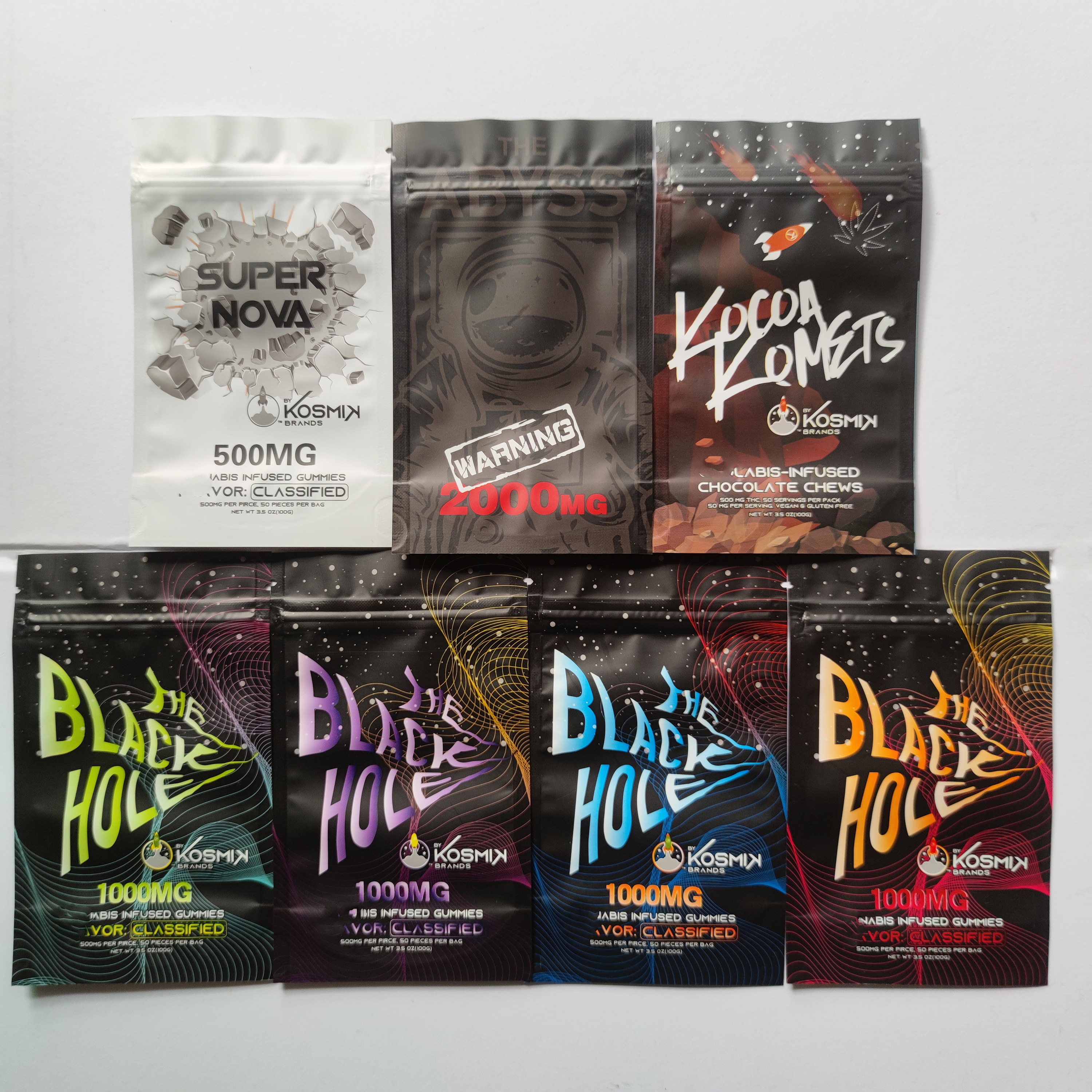 

black hole kosmik mylar bags smell proof sour fruit gummies packing 1000mg 500mg servings per pack per 3.5 oz resealable Edibles Infused Gummy zipper package bag