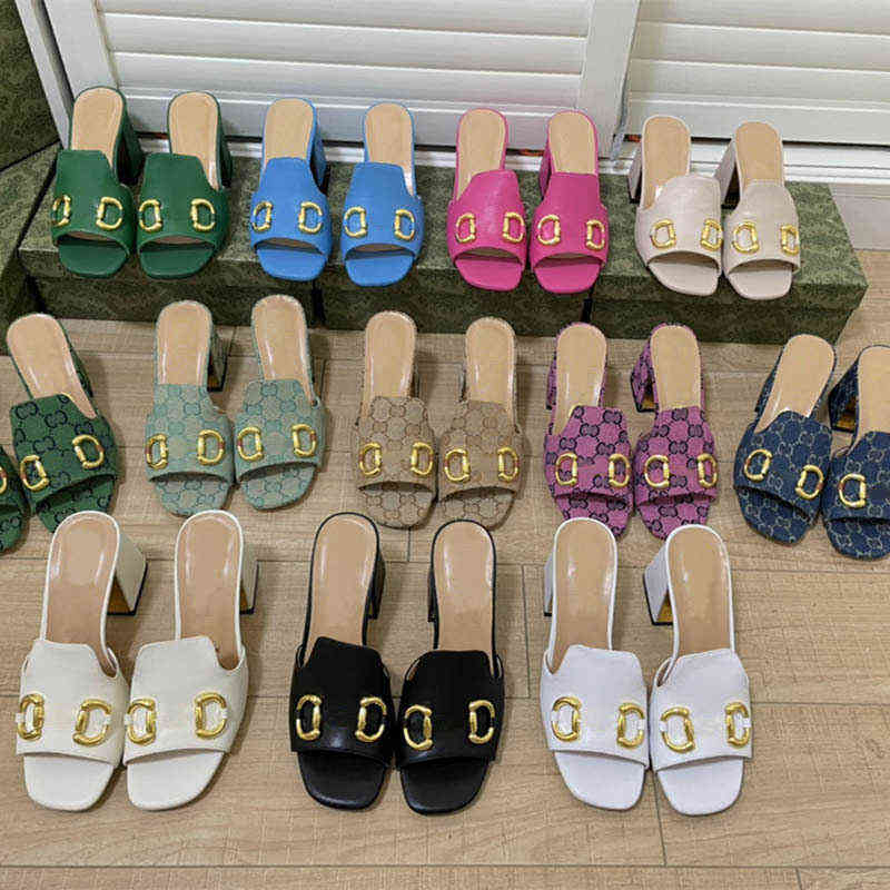 

g Family High Version 2022 Spring and Summer Thick Heel Square Head Flip-flop Horse Rank Buckle Black Heels Wear Large Size Sandals, Green leather