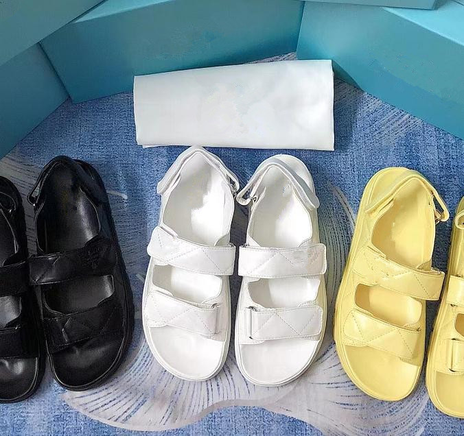Luxury triangle label Velcro women's thick-soled sandals new leather triangles pattern thick soled beach Ladies flat sandals