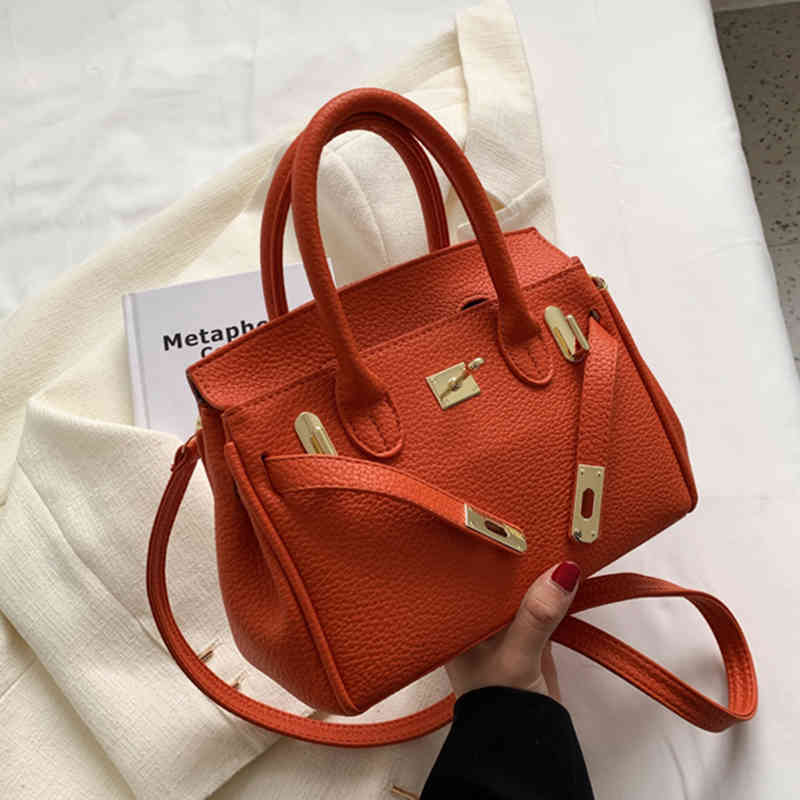 Sac à bandoulière pour femmes de la créatrice de luxe 2022 Sac de mode de sac à main en cuir PU Trendy