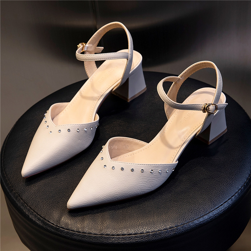 

Women 2022 Luxury Designer Sandals Slippers Leather Boots Thick Summer Women's Fashion High Quality Outdoor Leather Sole Sneakers 35-41 B31, Color1