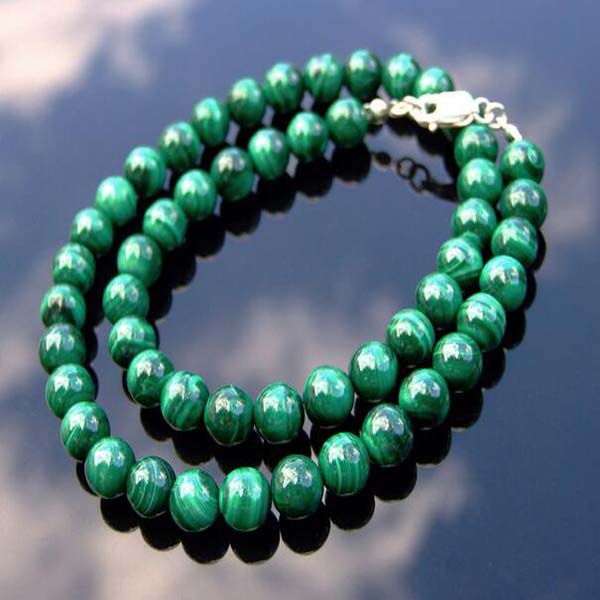 

Malachite Natural Gemstone Necklace 8mm Beaded 18inch