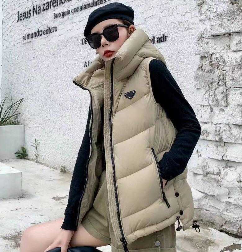 

2022 Paris fashion autumn winter fashions ladies vest designer high-end men down cotton custom hooded jacket comfortable warm temperament, European size--white
