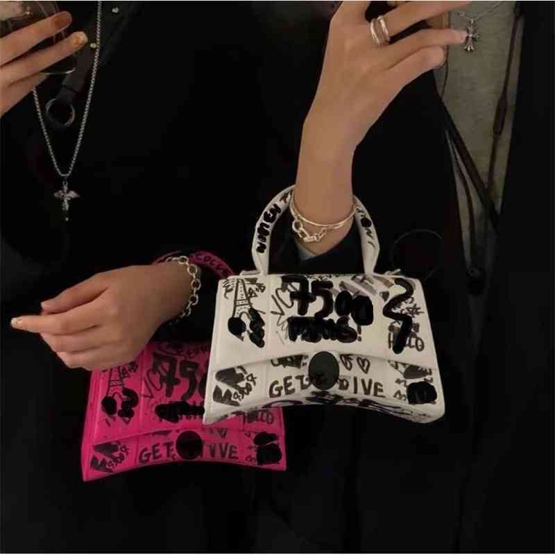 

Balencaigass Italy Handbags Luxurys Designer Graffiti 2022 Bag b Paris Handbags Purses Full Range Wholesale Women Crossbody Bag Brand Shoulder Crossbody Bag, Blue-plain