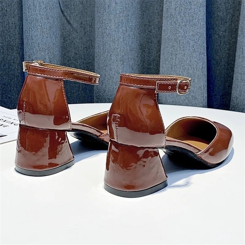 

Chic Wine Red Retro Mary Jane Shoes Lady Elegant Patent Leather High Heels Women Party Sexy Pumps Ankle Strap Sandals 5cm 220616, Wine red (5cm)