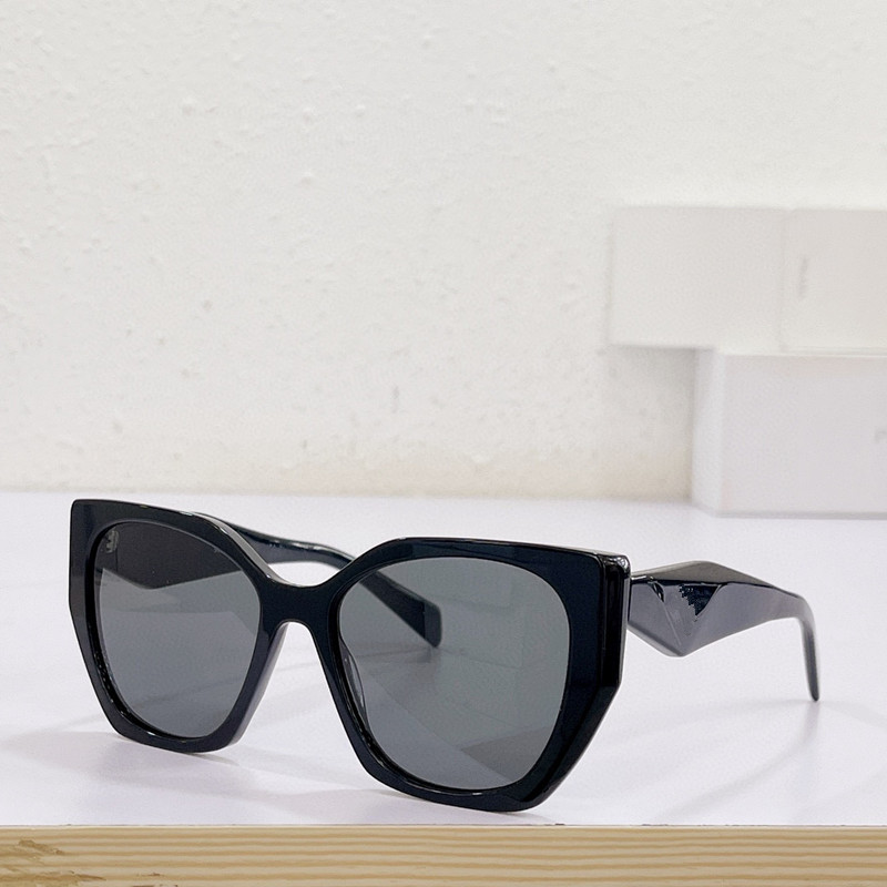 

Summer Sunglasses For Women Men 19 Style Anti-Ultraviolet Retro Plate Plank Full Frame Eyeglasses Random Box 19YS