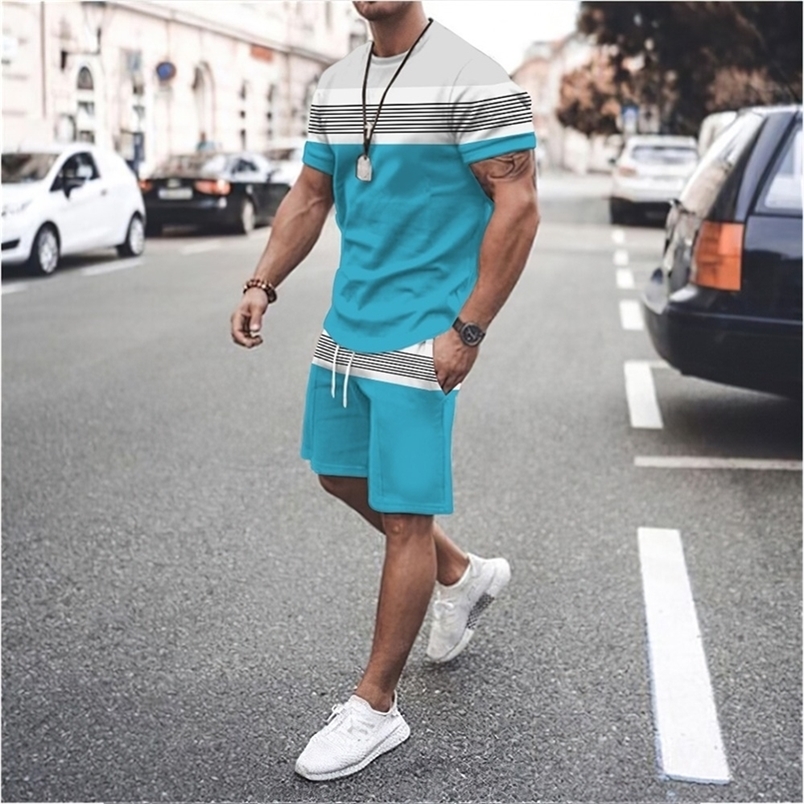 Men s Sports Suit T shirt Solid Color Casual Plus Size Tracksuit Man Summer Clothing Streetwear Male Shorts Two Piece Sets 220719