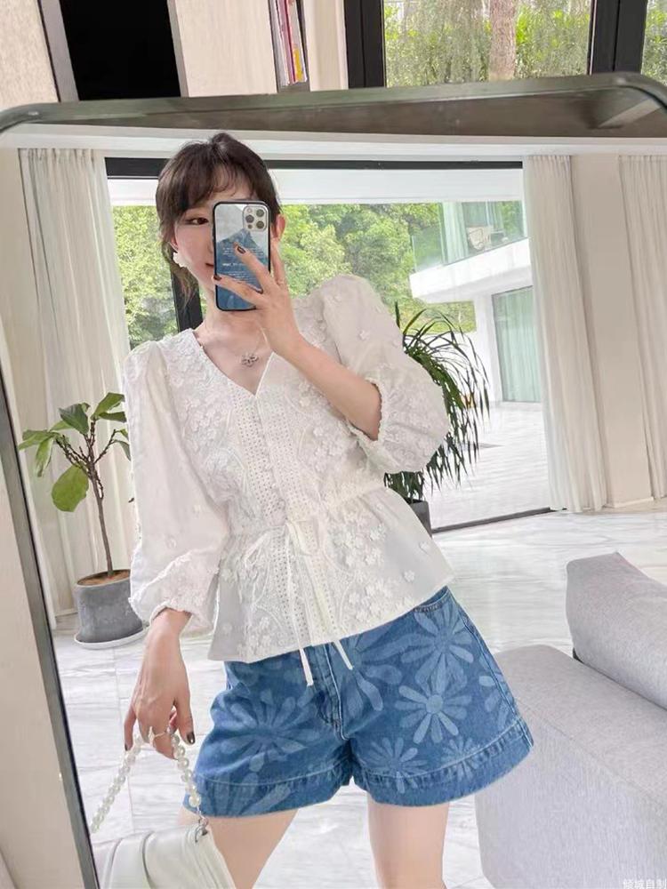 

Women' Blouses & Shirts GypsyLady Floral Emmbroidery Chic Blouse Shirt Elegant White Summer Women Puff Sleeve Hollow Out 2XL Office Ladies