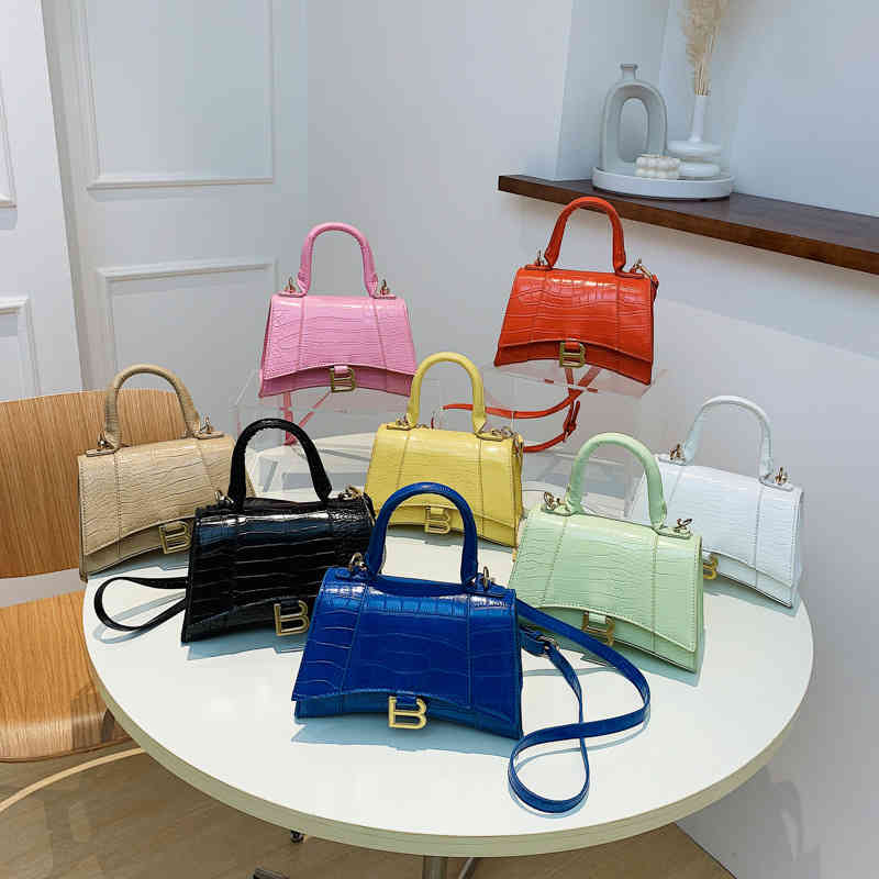 

Handbags 70% Off 2022 spring new armpit bag women's leisure personalized sling one Shoulder Messenger Bag Black Crocodile pattern small square purses, White