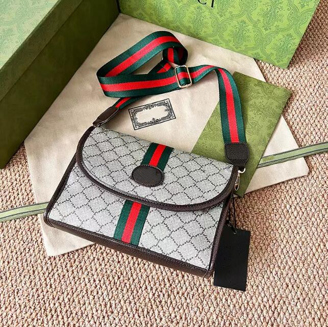 Sacs à bandouliers hommes Femmes sacs à main Pourse Chain Cross Cross Bodage Hands Sac à main en cuir authentique Sac à bandoulière Messager D248