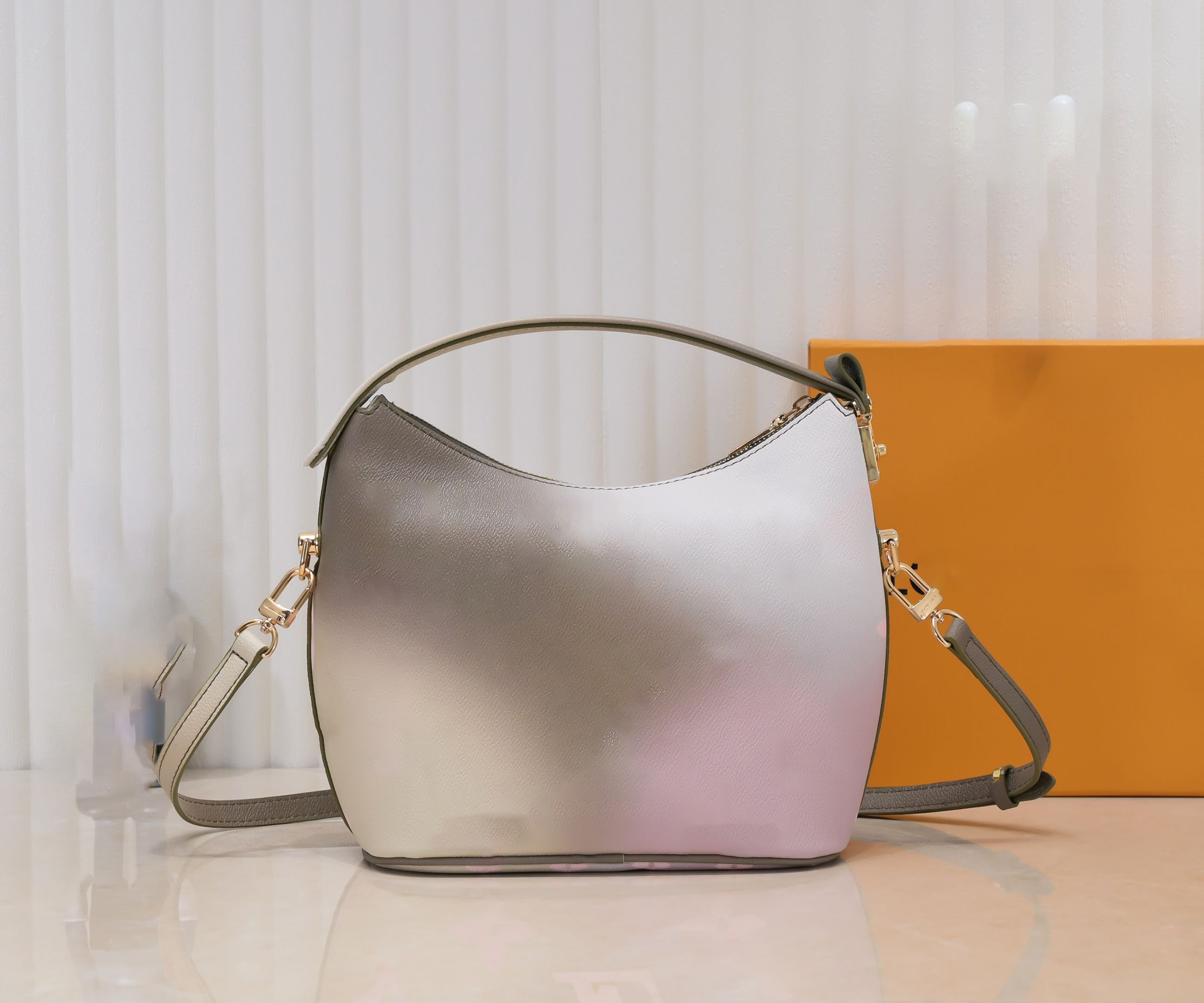 2022 Marque Designer Femmes Sacs Sunrise Pastel Marshmallow Hobo Tote Spring in the City Collection Mini PETIT SAC PLAT Papillon ZIPPY WALLET en