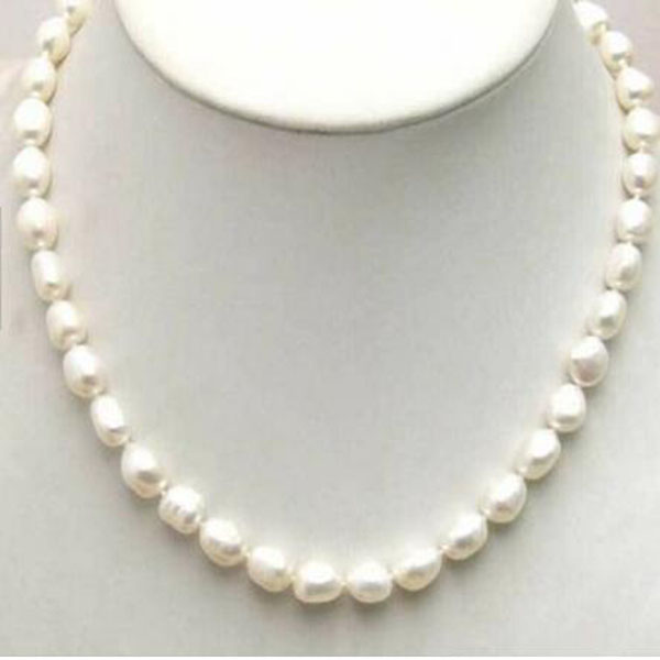 

7-9mm Baroque Natural Freshwater White Pearl Necklace for Women 18"