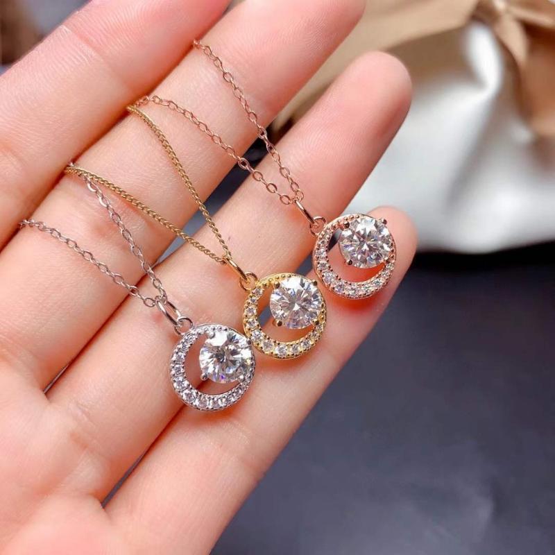 

Pendant Necklaces Moissanite Necklace1 Gemstone Simplest Style 925 Sterling Silver Classic Design Girl's Necklace Luxury Jewelry Designe