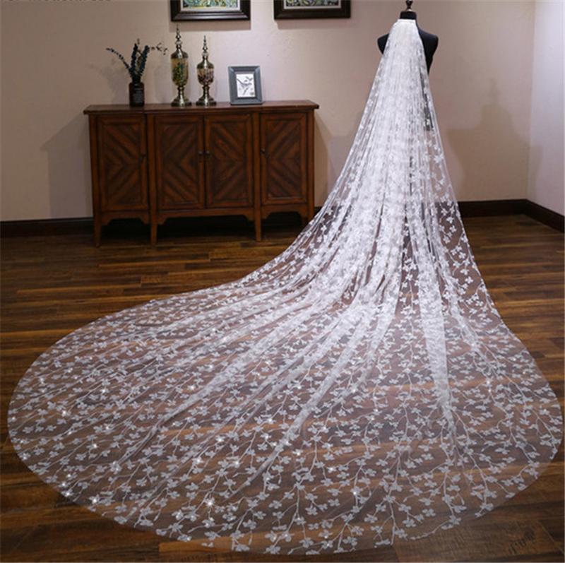 

Bridal Veils Long Veil Sparkly Bling White Gold Floral Leaves Cathedral Shiny Wedding With Comb 3.5Meters Velo De NoviaBridal