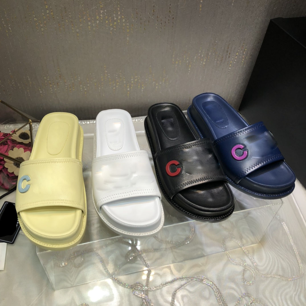 

2022 Sandals new fashion big logo slippers Thick soled slippers vamp color with box