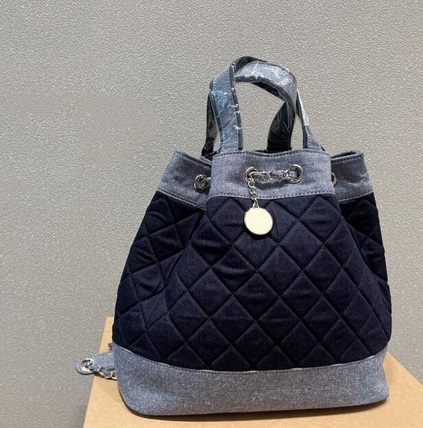 

Womens Blue Denim Colorblock Backpack Classic Quilted Plaid Hardware Chain TotesBags Luxury Design Ladies Vintage Large Capacity Crossbody Shoulder Bag, 01