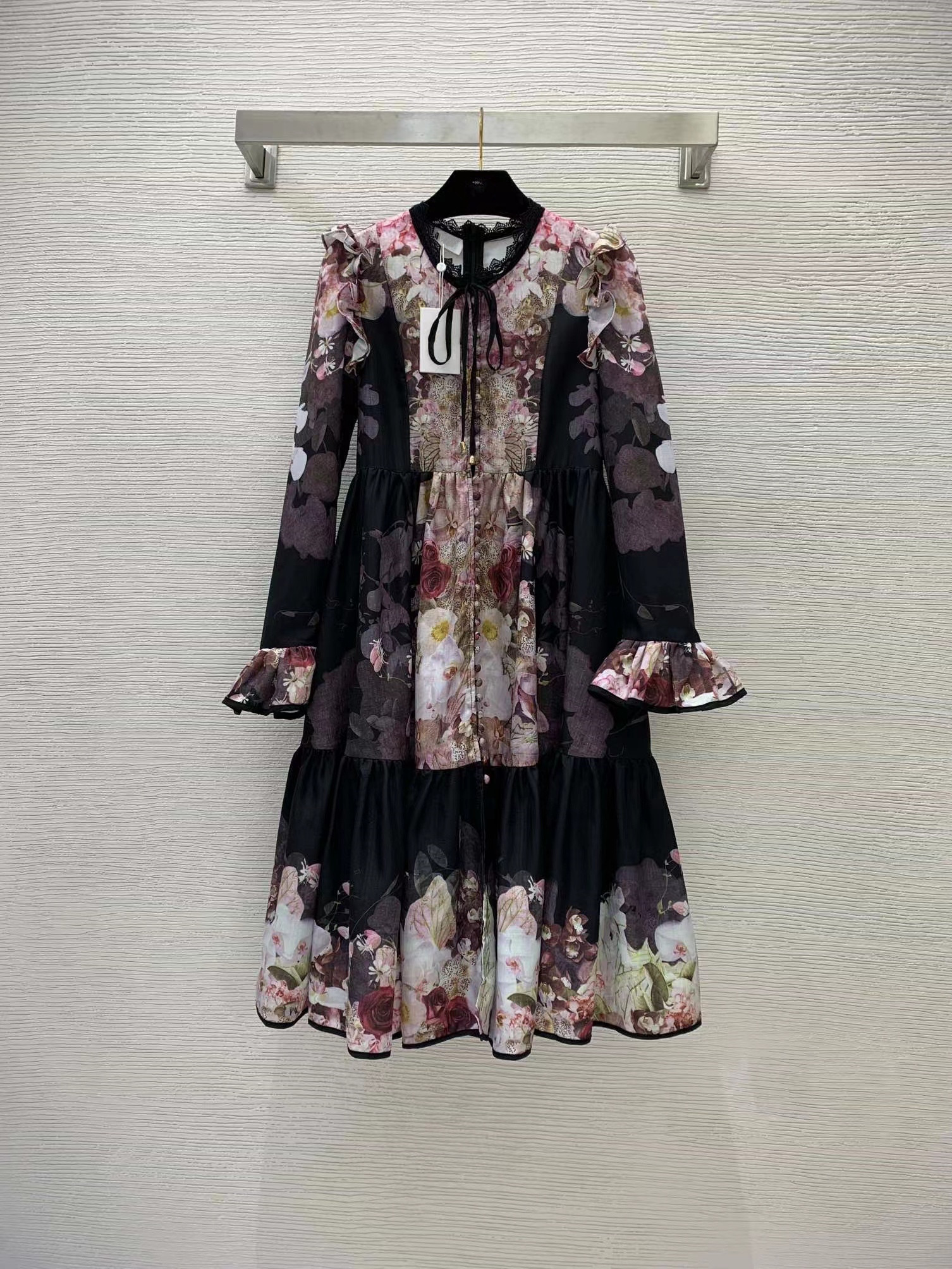 

Designer Dress 2022 Autumn Stand Collar Flare Sleeve Fashion Milan Runway Sundress Brand Same Style Dresses 0731-01, Picture color