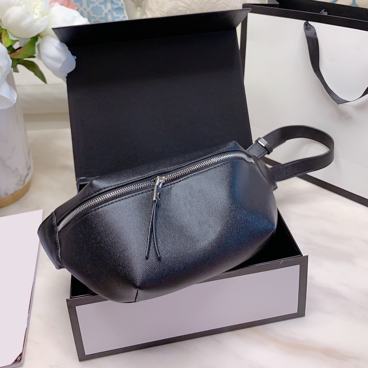 

2022 ss Designer Bags Fanny pack cross body lady fashion famous Waist bags plain women shoulder soft simple zipper pillow handbag top wallets practical purse, Color q