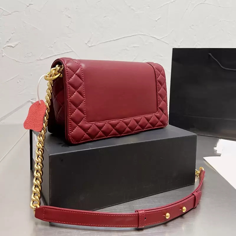 

22Ss W France Fashion Bags Cool Girl Boy Womens Reverso Single Flap Lambskin Genuine Leather Gold Metal Hardware Adjustable Shoulder Strap Handbags 25CM AKS886, Extra shipping