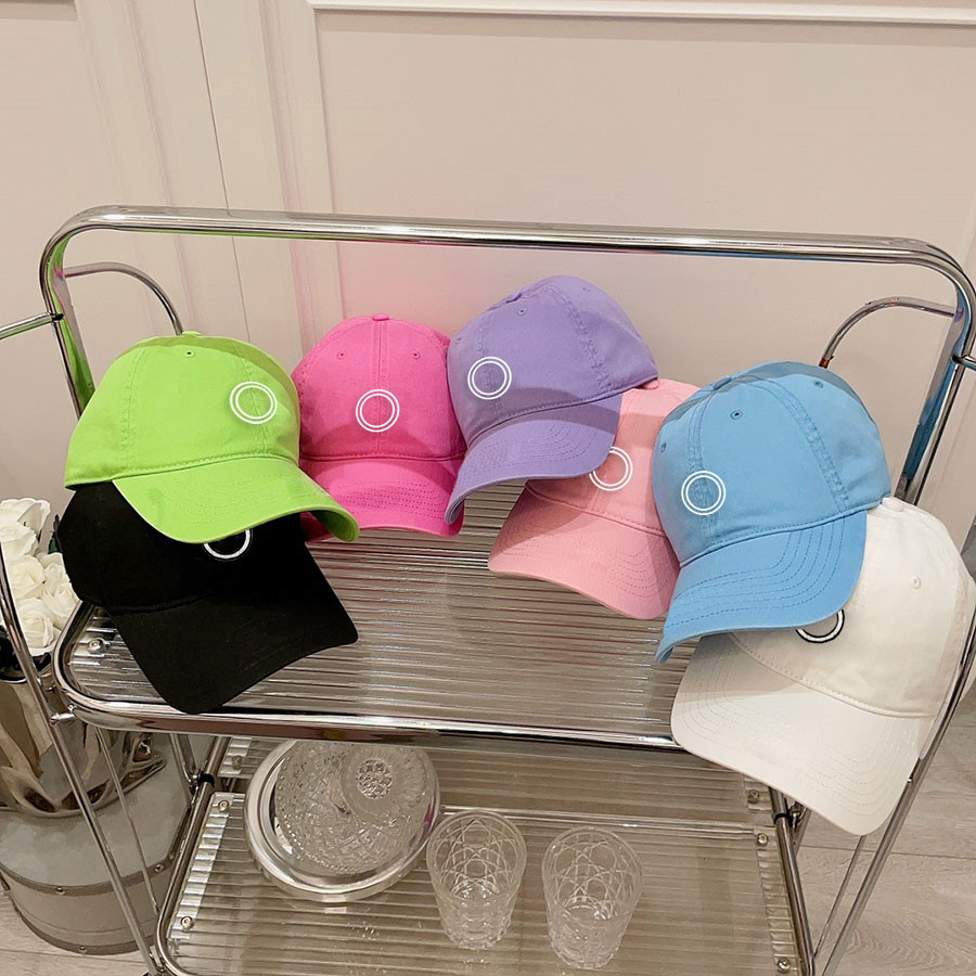 Capes réglables à la mode Cap de baseball 7 couleurs conception de couleur unie pour l'homme de qualité supérieure femme