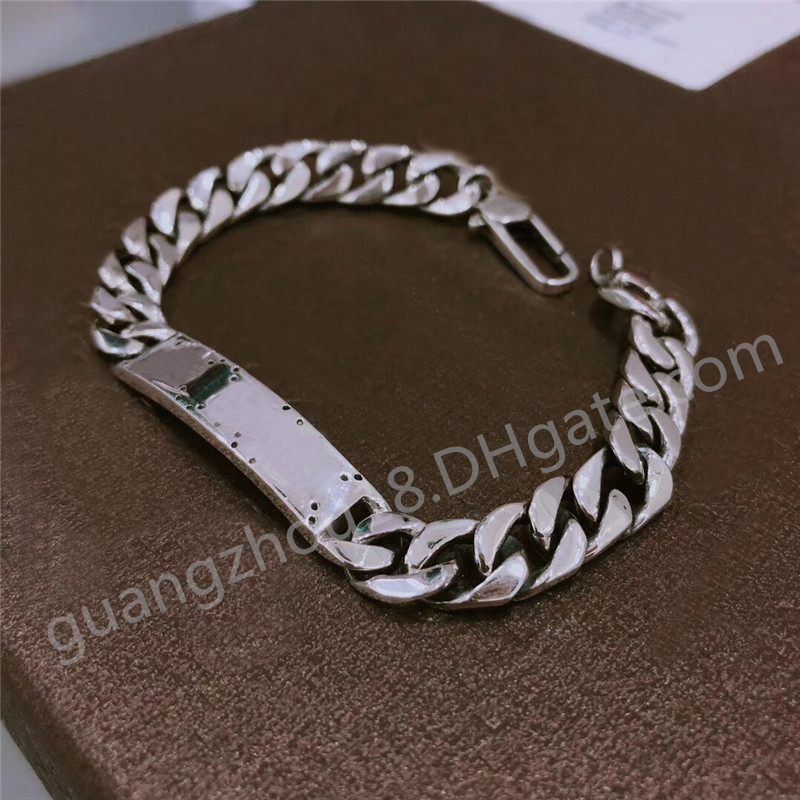 

Fashion 17cm 18.5cm Titanium Steel Skull Chain Bracelet for Lovers Bracelets With Gift Retail Box In Stock SL011