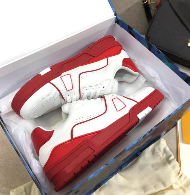 

High-quality luxury retro casual shoes men's embossed letters calfskin slide mesh running shoes rubber-soled outdoor breathable coach sneakers with box, Silver