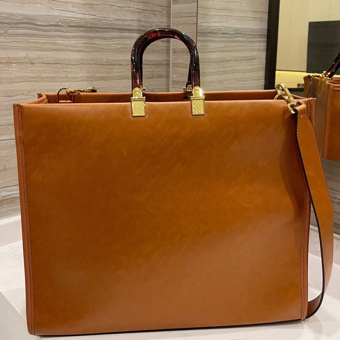 

Designers Totes Bag Shoulder Cross body Flap Lady Mommy Purse Wallet Double Letters Plain Handle Purse Backpack Wallets Clutch Casual Tote Women Luxury Bags Handbag, Color z