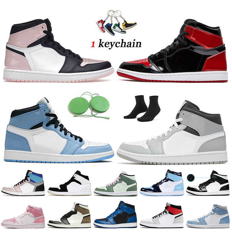

High OG Women Mens Jumpman 1 1s Basketball Shoes Patent Bred UNC Atmosphere Hyper Royal Mid Light Smoke Grey Twist Dutch Green Crimson Tint, E24 og royal toe 36-46
