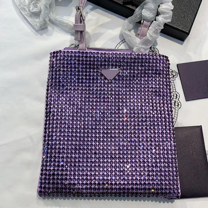 

Crystal Diamond Shoulder Bag Women Handbags Purses Fashion Chain Crossbody Bags Triangular Sequined Zipper Closure Satin Lining Lady Totes Purses Wallets, Pink