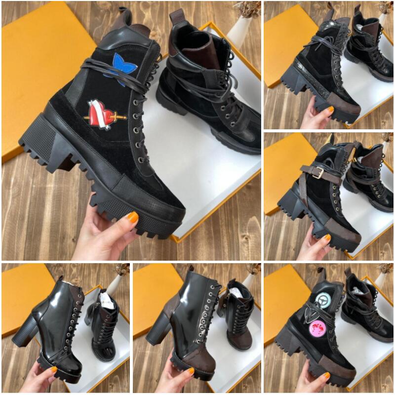 

Designer Women Martin Boots Desert Leather Boot Flamingos Love Arrow Medal Coarse Winter Booty, Color 1