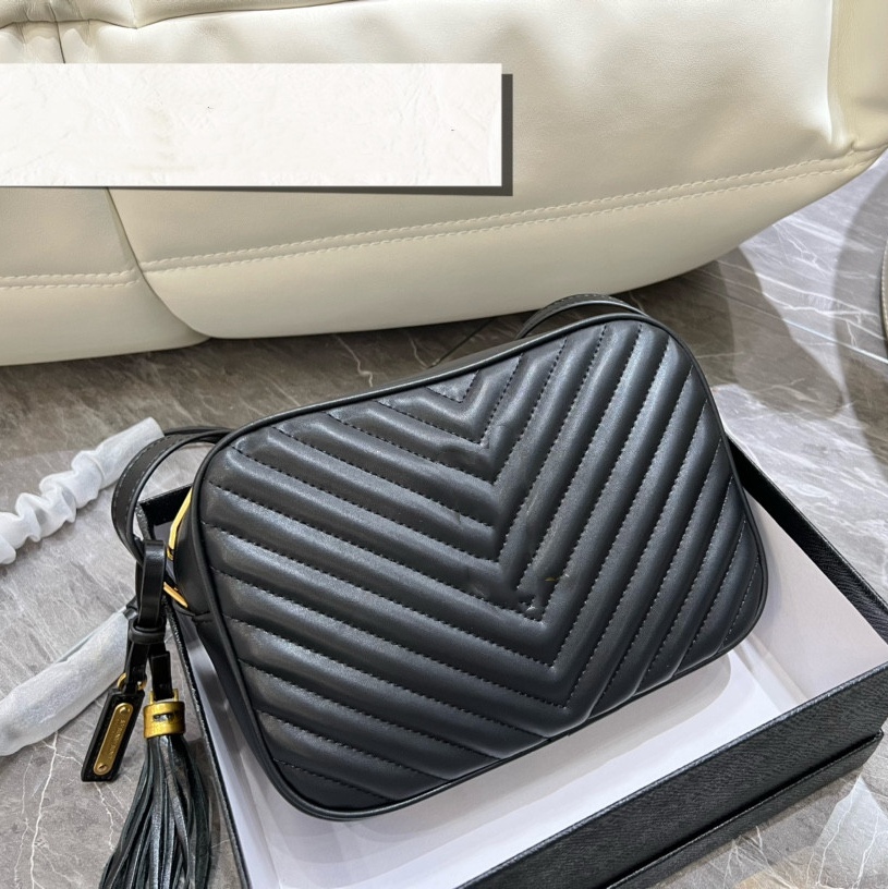

Designer Crossbody Bags 4 Colors Camera Bag Leather Ladies Wallet High Quality Handbag 2022 Fashion Messenger Shoulder Bag Tassel Pendant Gold Letter Design, Box