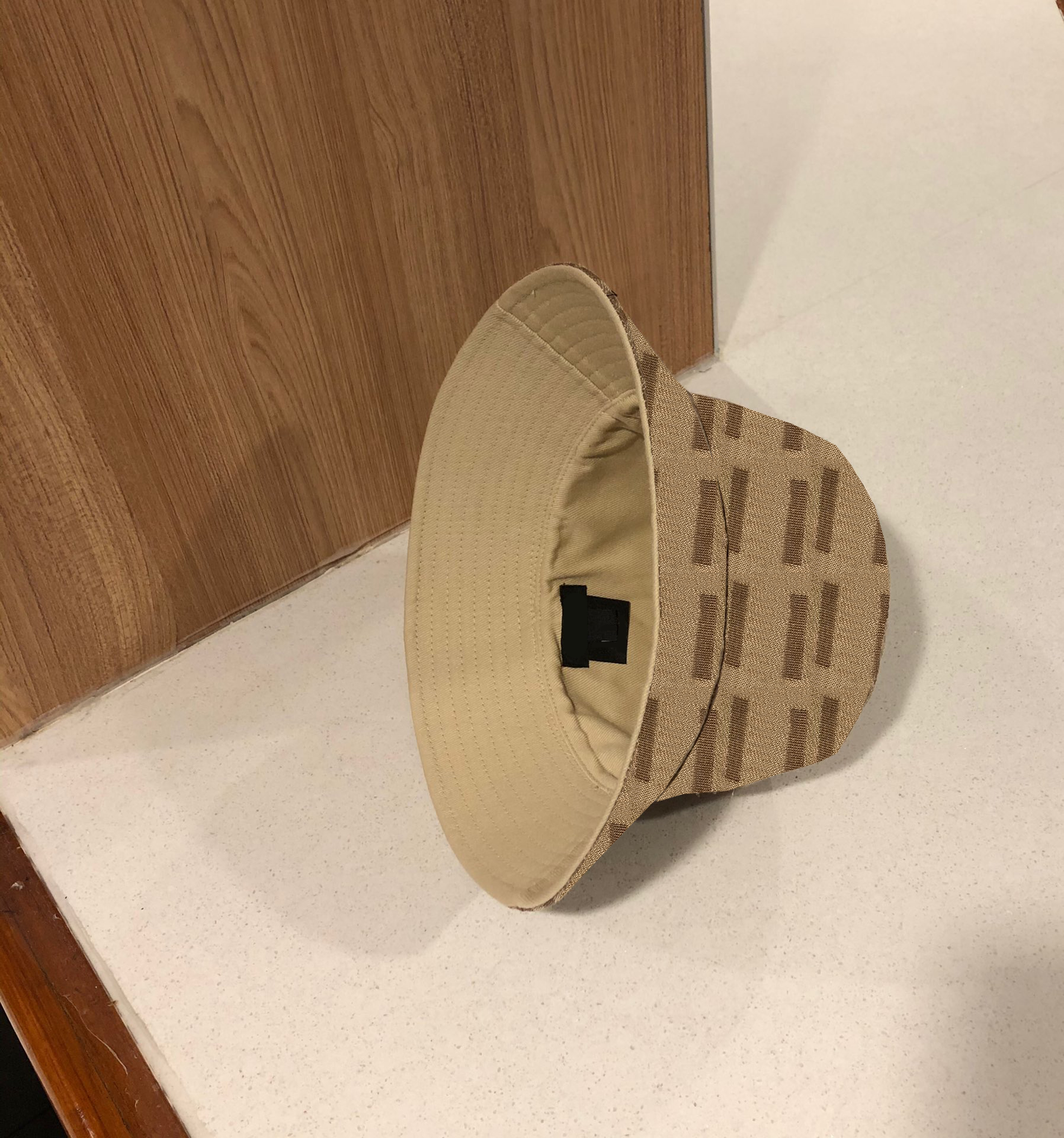 

Double Sided Reversible Bucket Hats Letter Designer Snapbacks Unisex Canvas Fisherman Hat Men Women Hip Hop Cap Hats, Red