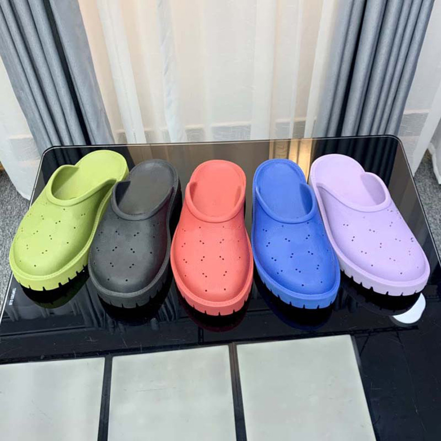 

Designer Sandals Luxury Slides Hollow Pattern Slipper Transparent Materials Sandal Rubber Flats Slipper, #2 thick