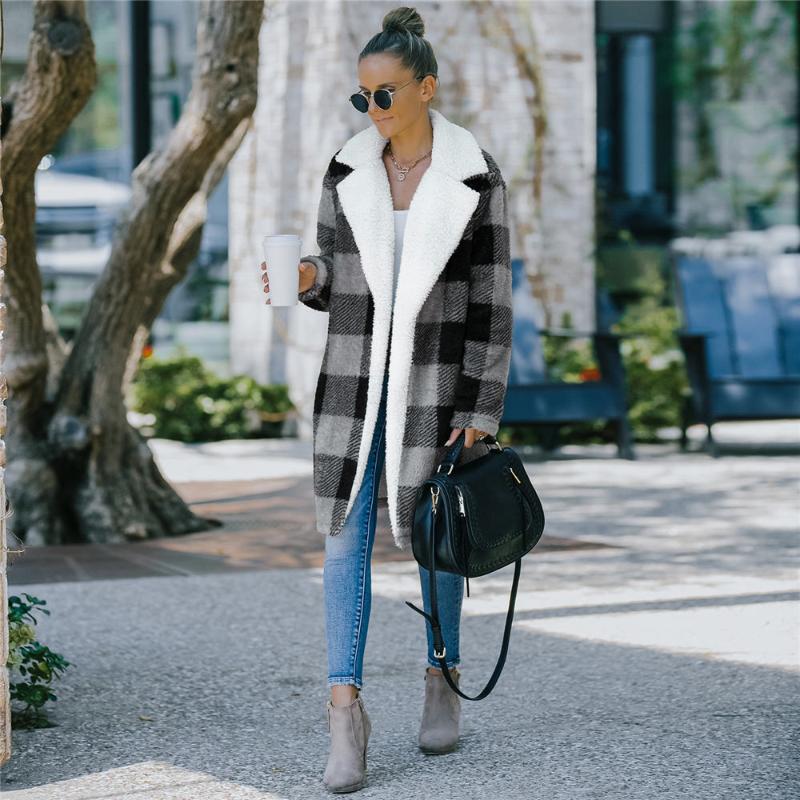 Faute de fourrure pour femmes Féquette Fleece Sherpa Coat Vintage Plaid Long Cardigan Teddy Fleece Robe Revers Winter Luxury Coats
