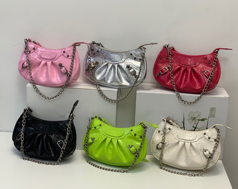 

Women Le Cagole Mini Bag Hobo Half Moon Axillary Chain Handbag Women Luxury Designer Motorcycle Saddle Shoulder Crossbody Messenger Mirror Coin Purse Evening Bags, Not for sale separately