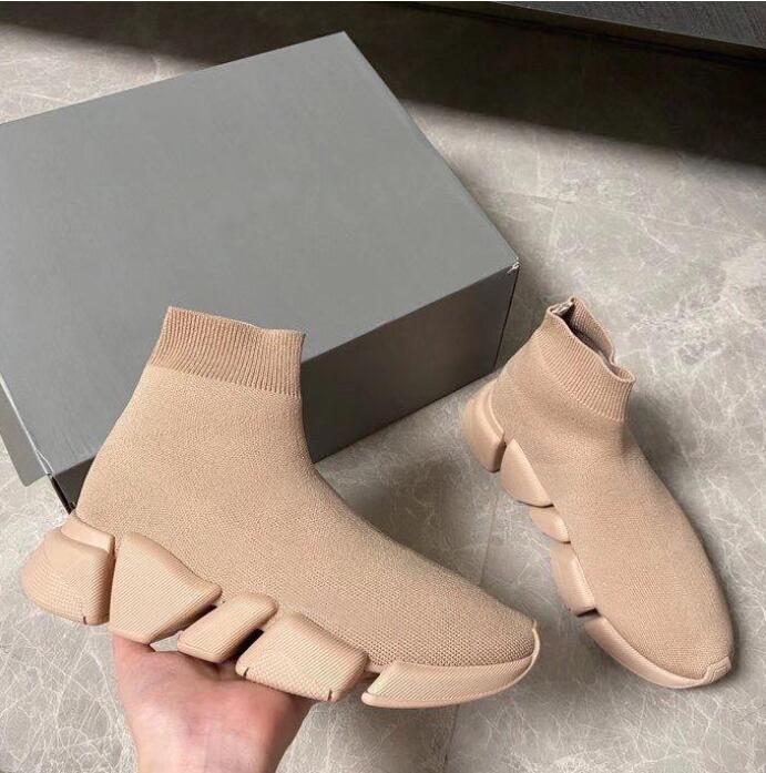 

Nice quality Outdoor runner casual shoes Speed trainer lacet soft sock sneakers sports jogging walking light trainers 35-45# with box, 10