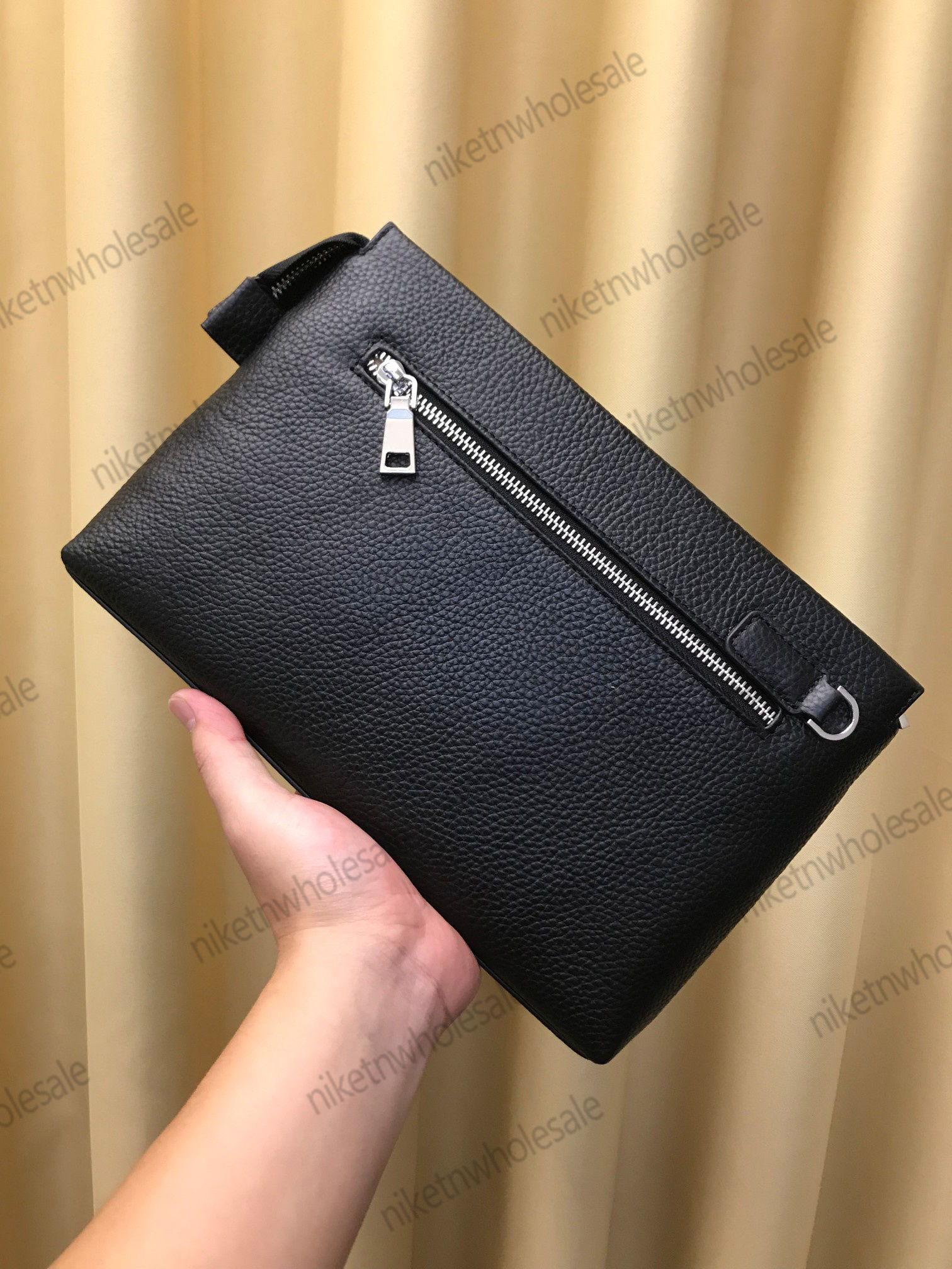 

New Luxurys Designers CITY POUCH Zippy Clutch Bag Women Men 29cm Wallets Wristlet Bags Key Pouches Coated Men Coin Purse Daily Storage mobile phone Keys 612-5, ###