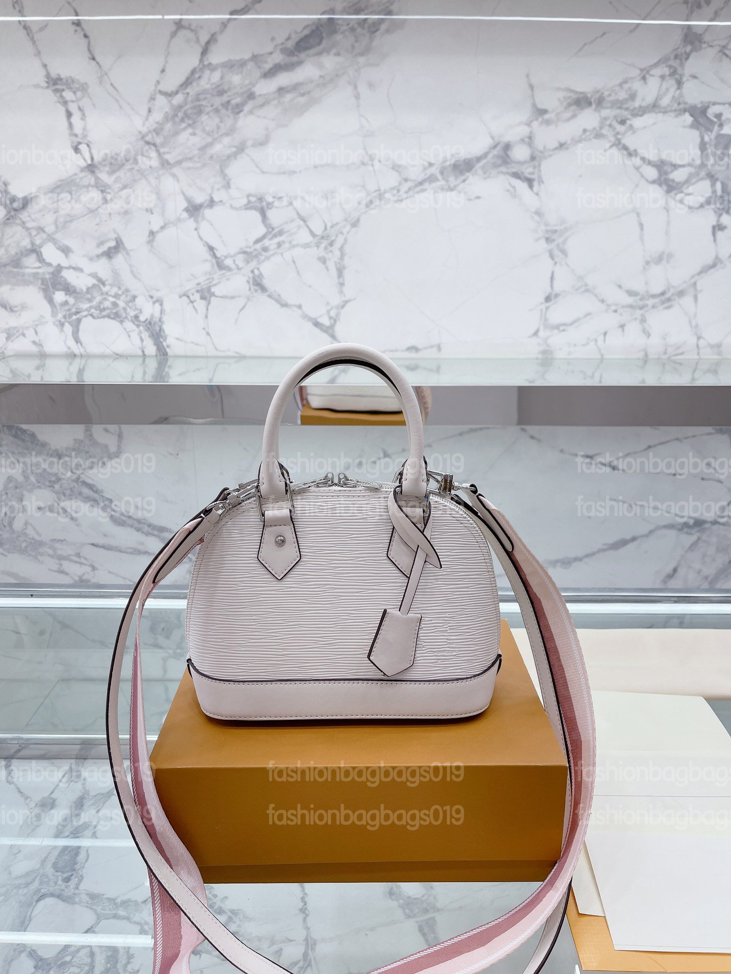 

Classic Alma shell BB handbag M59217 designer Bag EPI Leather Jacquard Strap Black White crossbody totes designers Womens Handbags Purses