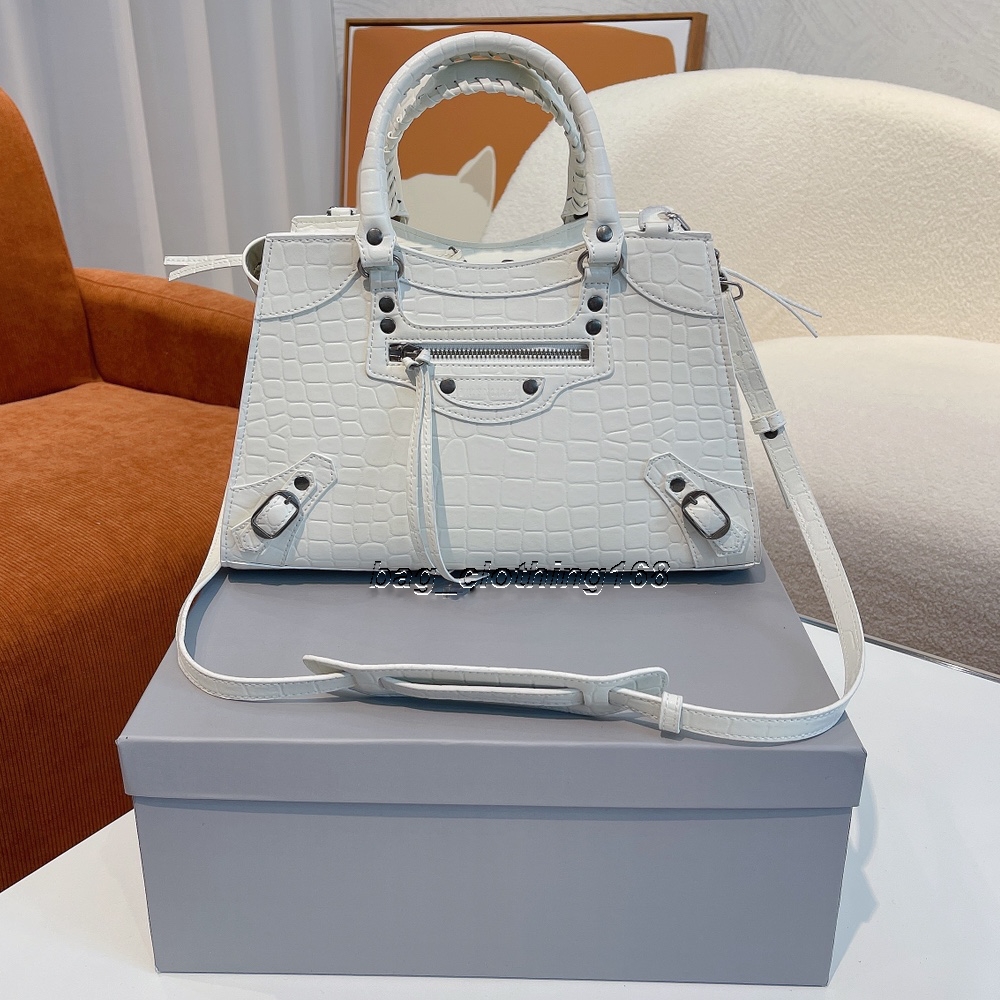 

New fashion shoulder bags women Genuine Leather vintage handbags with textured Alligator pattern popular lady bag, Customize