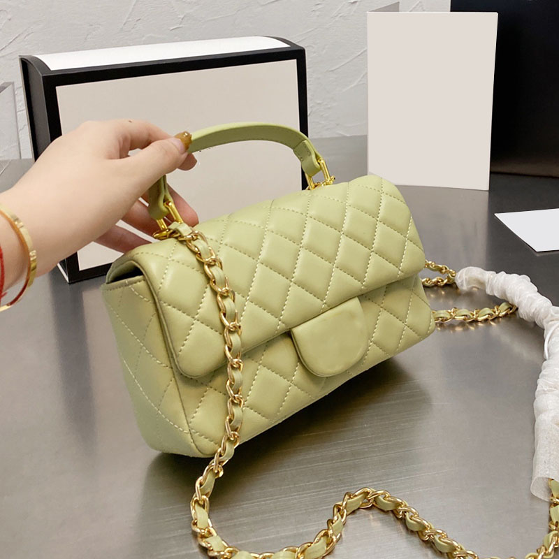 

W Womens Classic Mini Flap Bags Top Handle Totes Trendy Matelasse Chains Crossbody Shoulder Quilted Vanity Cosmetic Famous Designer Handbags 20C Wholesale Price, Box